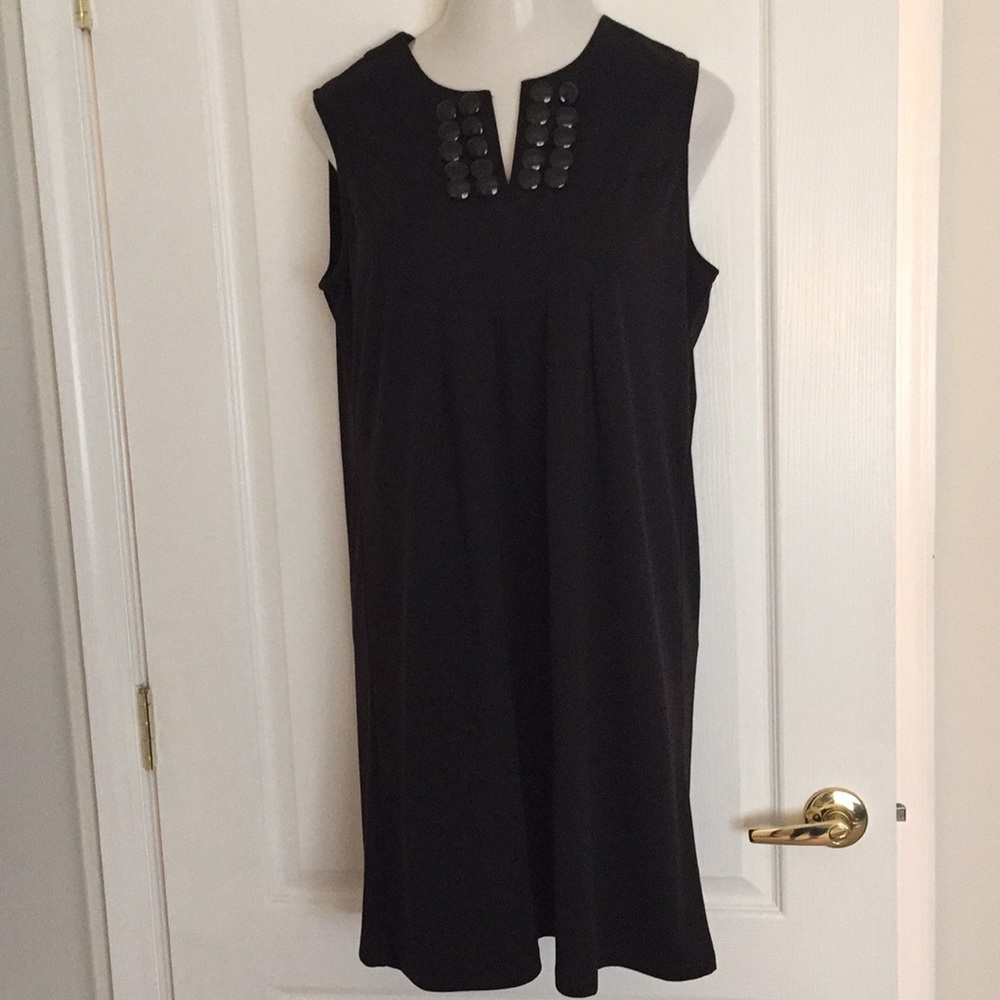 Cute little black dress